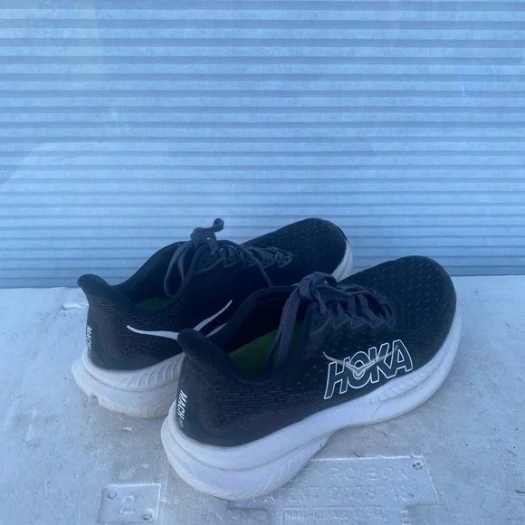 Hoka One One Mach 6 Women's Black White Running Sneakers Size 7B - Picture 6 of 15